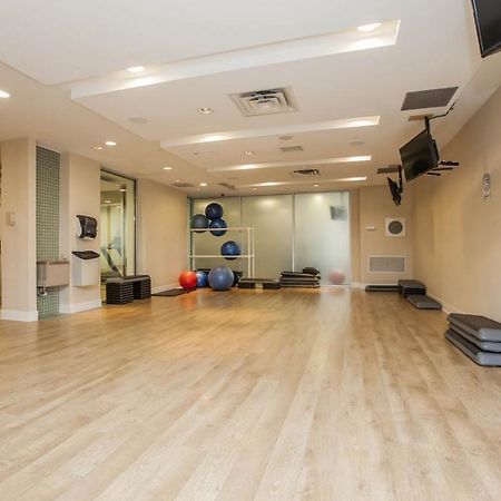 Downtown Mississauga Executive Suites Sq1 Exteriör bild