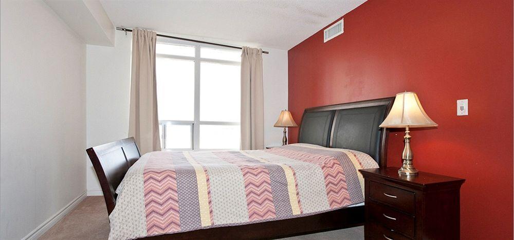 Downtown Mississauga Executive Suites Sq1 Exteriör bild