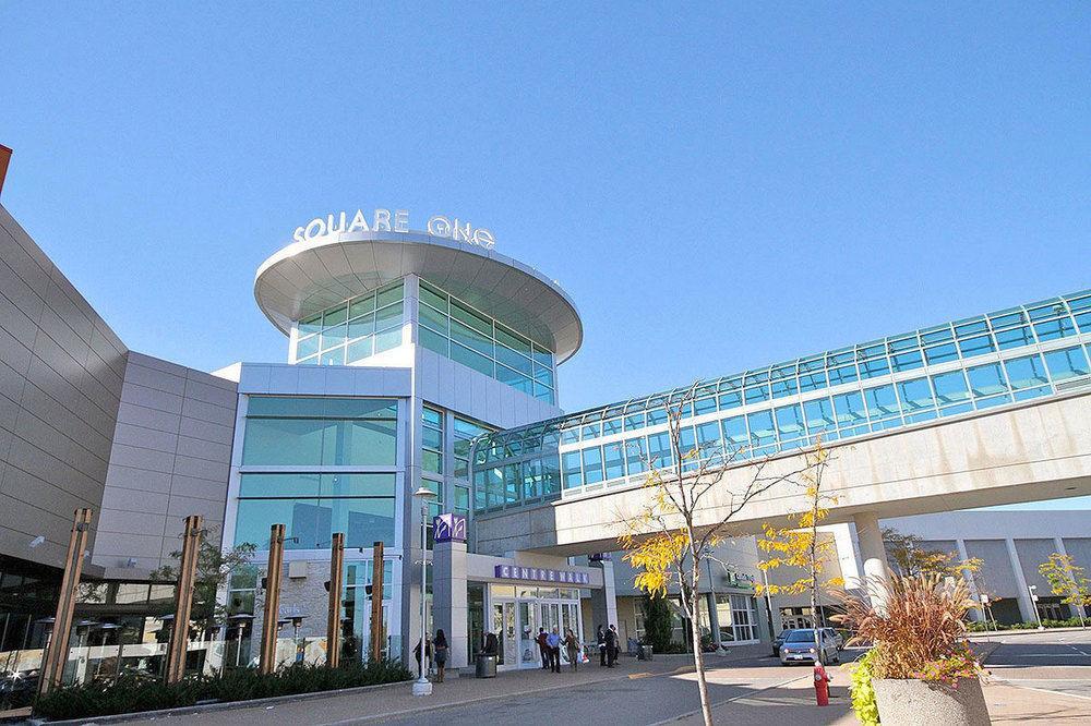 Downtown Mississauga Executive Suites Sq1 Exteriör bild