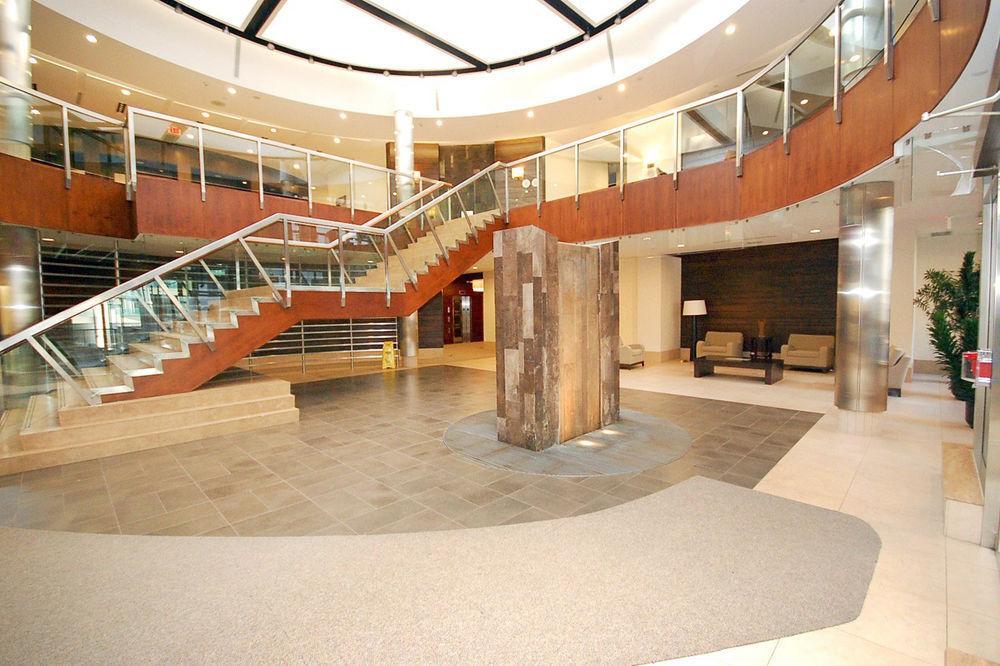 Downtown Mississauga Executive Suites Sq1 Exteriör bild